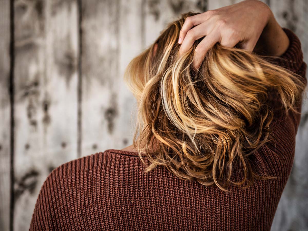woman with healthy hair