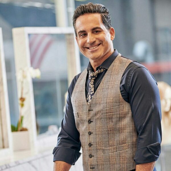 Angelo David in salon