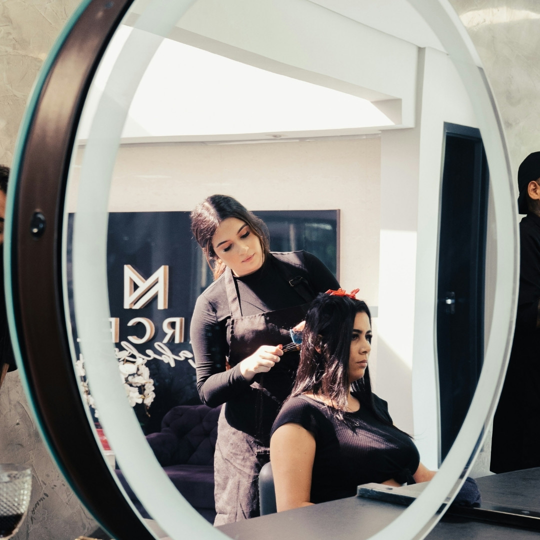 Understanding the Process of Ordering a Custom Wig - Image 2